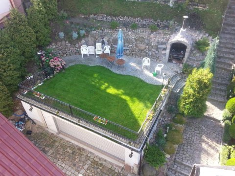do dyspozycji taras zewnętrzny z grllem - Mieszkanie Na Wzgórzu, blisko centrum