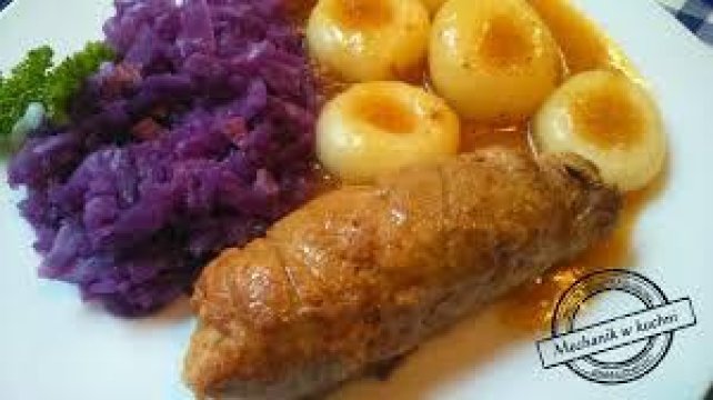 roladki wieprzowe z kluskami śląskimi - Restauracja pod złotym lwem , noclegi