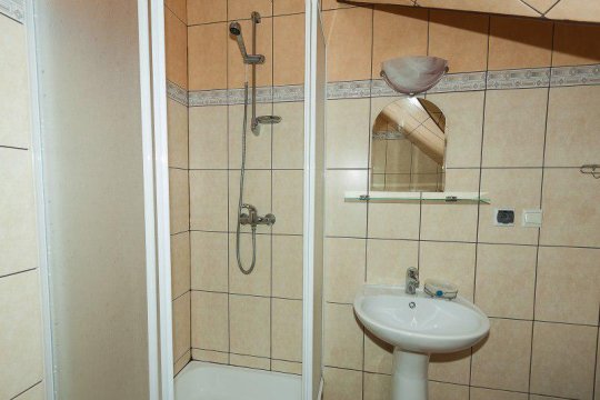 łazienka - Pokoje w Czorsztynie nad jeziorem Czorsztyńskim zimą i latem .Zapraszamy 