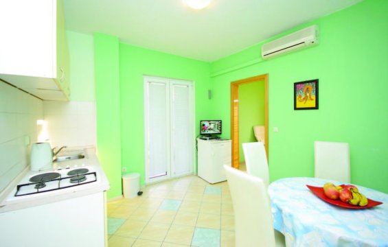 Apartments Makarska