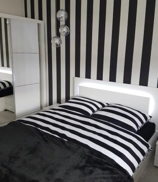 Apartament Black-White