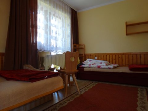pokój trzyosobowy - Pokoje gościnne Anna Skowyra | blisko szlaków turystycznych | odpoczynek w ciszy