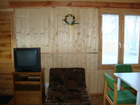 Bursztynowa 1/3