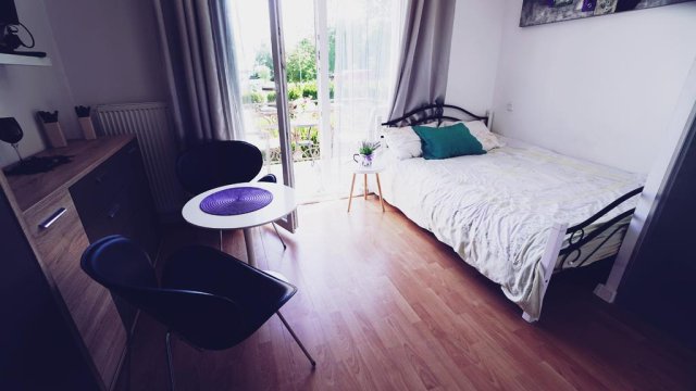 Apartament Regina - Apartamenty na Pięterku | Dom z widokiem na Jezioro Jamno