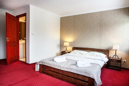 Pokój dwuosobowy - Dworek Szwajcaria by MHotels 