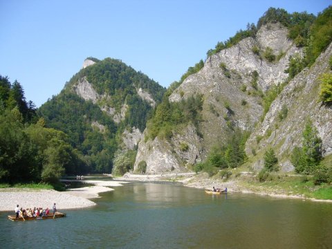 Spływ Dunajca - Pokoje w Czorsztynie nad jeziorem Czorsztyńskim zimą i latem .Zapraszamy 