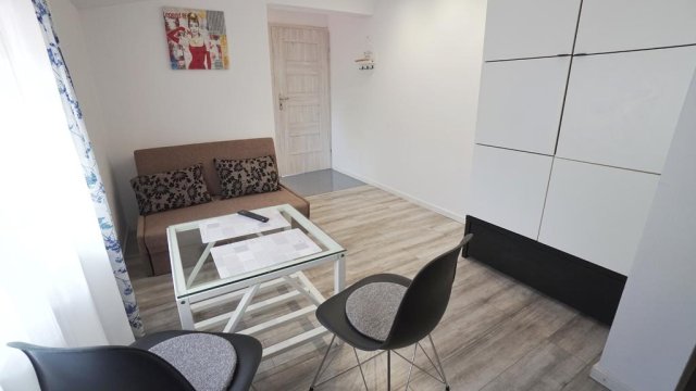 Apartamenty na Pięterku | Dom z widokiem na Jezioro Jamno