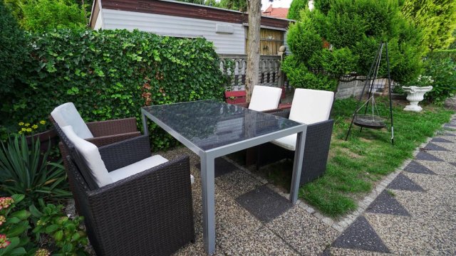 Apartamenty na Pięterku | Dom z widokiem na Jezioro Jamno