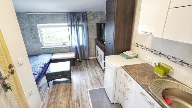 Apartamenty na Pięterku | Dom z widokiem na Jezioro Jamno