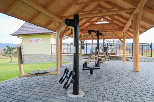 folk resort fitness - Ośrodek, domki i apartamenty FOLK RESORT Basen,Jacuzzi,Szałas