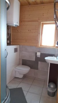 Łazienka z prysznicem -  Domki MakSyl - idealne dla rodzin, blisko morza