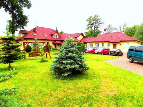 "HELENÓWEK" POKOJE GOŚCINNE w ŁODZI tel. 42 658 22 39 - HELENÓWEK ŁÓDŹ-ZADBANE POKOJE gościnne.Parking.Łatwy dojazd do ORIENTARIUM.F-VAT