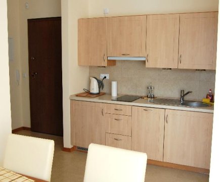 Apartament 2-pok. w lesie przy plaży 