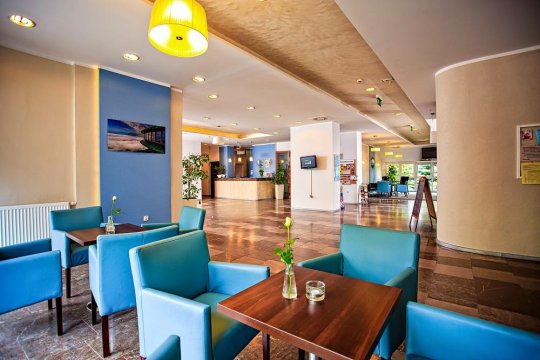Hotel Karolinka | blisko stoków i szlaków