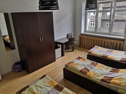 Pokój trzyosobowy - SHIRE apartamenty/pokoje w centrum Gdyni | 5 minut do plaży