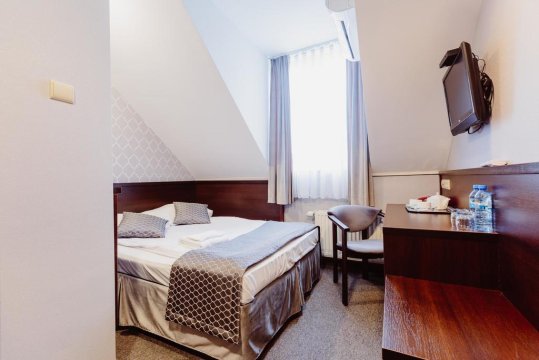 pokój 2 osobowy - Hotel Fero Express*** klimatyzowane pokoje