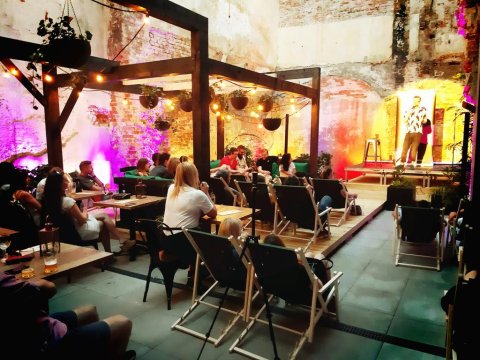 Draggo House  Krak  w  opinie