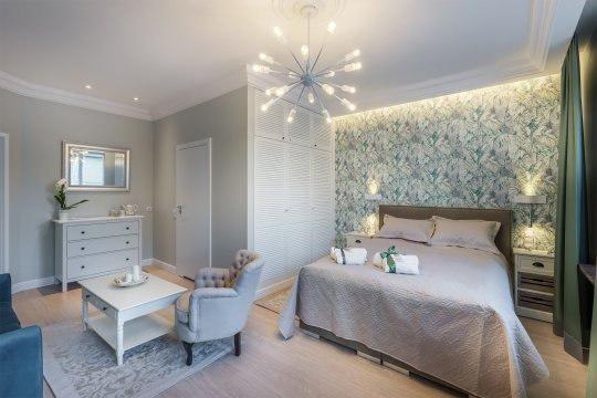SeaSail Apartments