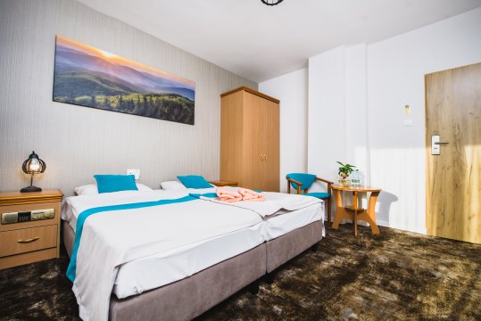 Gościniec pod Skrzycznem SAUNA & JACUZZI- 15 metrów od stoku