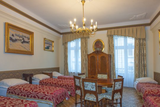 Metropolitan Apartments