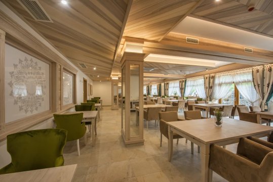 Aparthotel Askana 