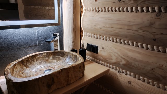 Lipowska Chata - Nowy Apartament z jacuzzi i sauną