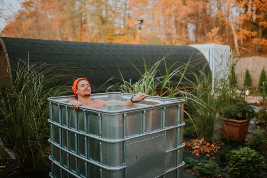 Aloha Glamp - Luksusowe jurty z prywatnym jacuzzi 
