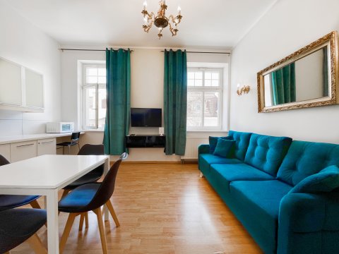 Salon z aneksem kuchrnnym - Centrum Monte Cassino - Comfy Apartments
