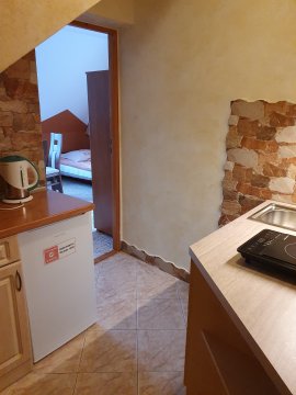 Willa JÓZEFINA komfortowe pokoje i studia rodzinne z łazienkami aneksami balkony