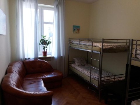 LEMON TREE HOSTEL