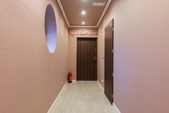 De Luxe Apartment & JACUZZI