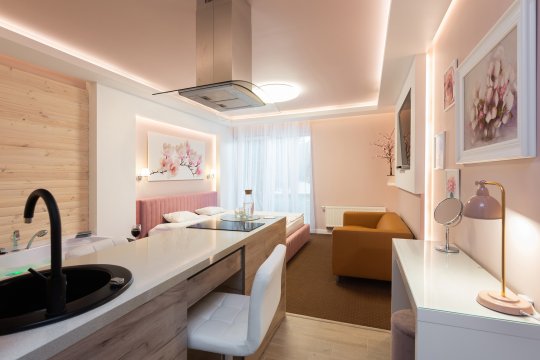 De Luxe Apartment & JACUZZI