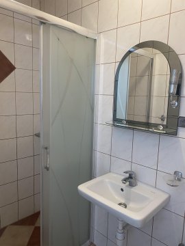 Domki i pokoje przy plaży