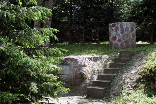 Domki letniskowe - działka z linią brzegową jeziora. Mazury 