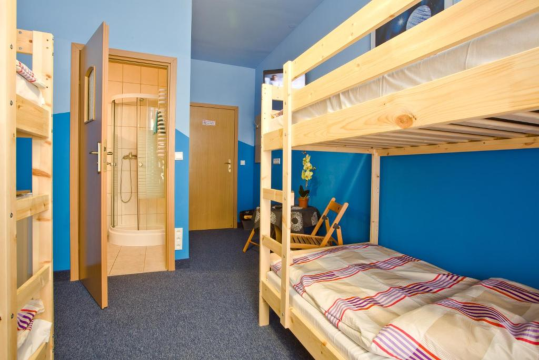 MOON HOSTEL NEW