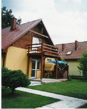DOMKI LETNISKOWE NAD MORZEM