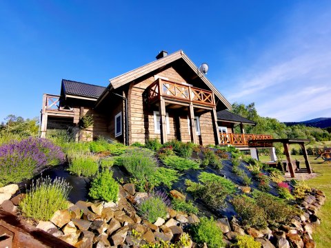 Chata pod Przehybą. Luksusowy dom z bali w Beskidzie Sądeckim, jacuzzi, sauna
