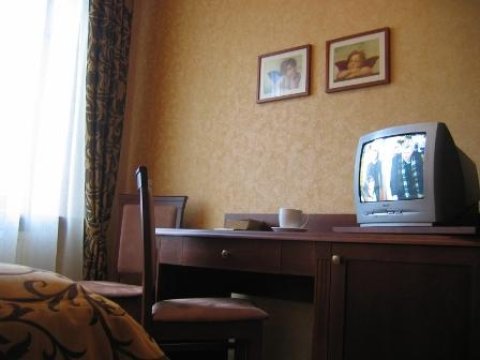 Home & Travel