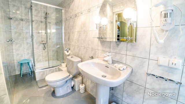 Dom do wynajęcia LENA. Pełen komfort dla 8-12 osób 