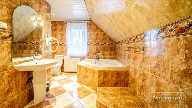 Dom do wynajęcia LENA. Pełen komfort dla 8-12 osób 