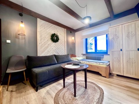 Pokój nr2/salon w apartamencie 2-pokojowym, dla 2-4os. z łazienką, tarasem z widokiem na Giewont - Willa TATRYDOM Noclegi Zakopane