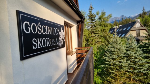 Widok z balkonu - Gościniec Skorusa, blisko do szlaków i tras narciarstwa biegowego