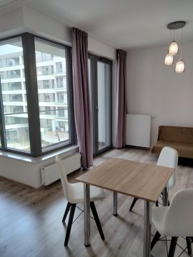 Komfortowy, nowy apartament w centrum Gdyni ok 800 m od plaży.