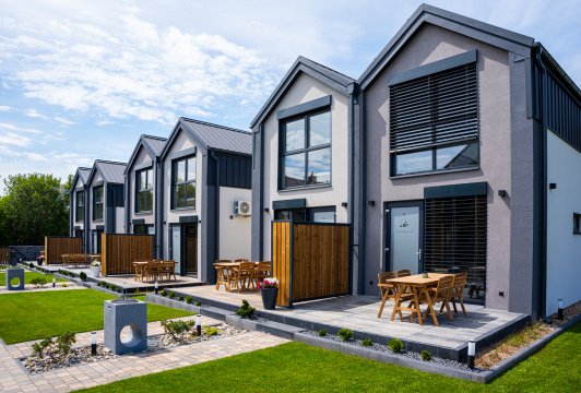 Dream House`s