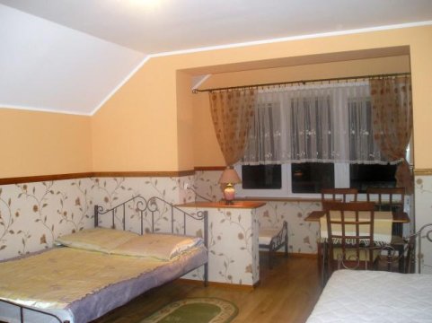 Pokój 4 os z balkonem,lodówką ,łazienką - Chata Jana-idealny dla rodzin