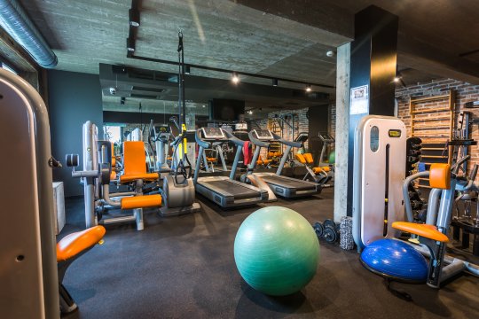 Hotel przyjazny dzieciom ze stajnią i kucykami, blisko Krakowa