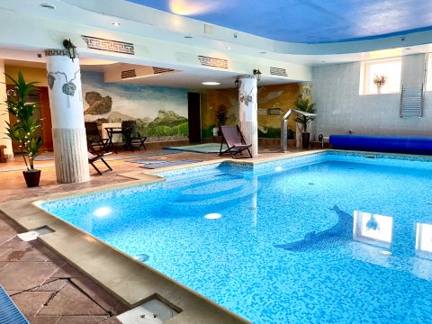 Nowoczesny Ośrodek Wypoczynkowo-Rehabilitacyjny ze SPA i kortami do gry