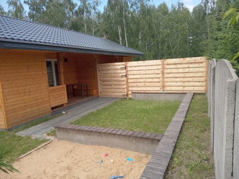 wynajmę apartamenty w domku  nad jeziorem budzisławskim w Trębach Starych