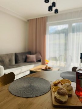 Uroczy nowy apartament z widokiem 