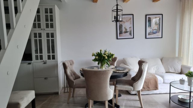 DOMKI NAD JEZIORAMI NIEDŹWIADY